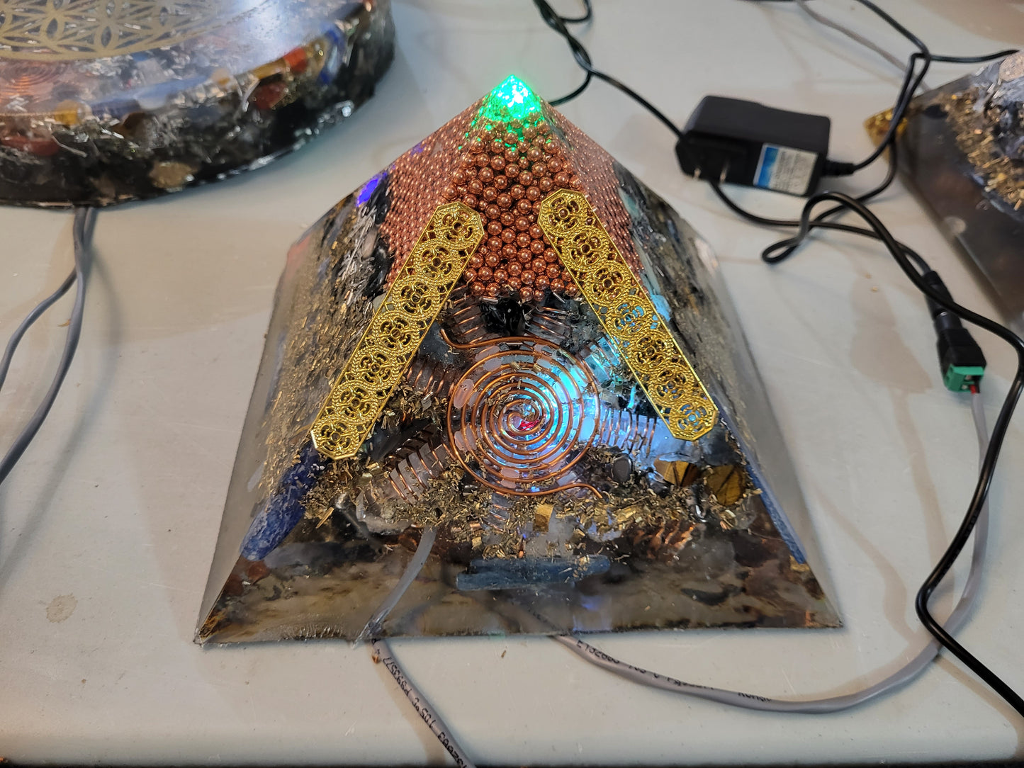 UL-7818 Série Energetic Thérapeutic  Pyramides XXL 32 Bits 53.0 BI-ACTIVE 2 amplis